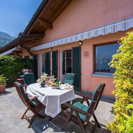 Sleeps 6 Villa *